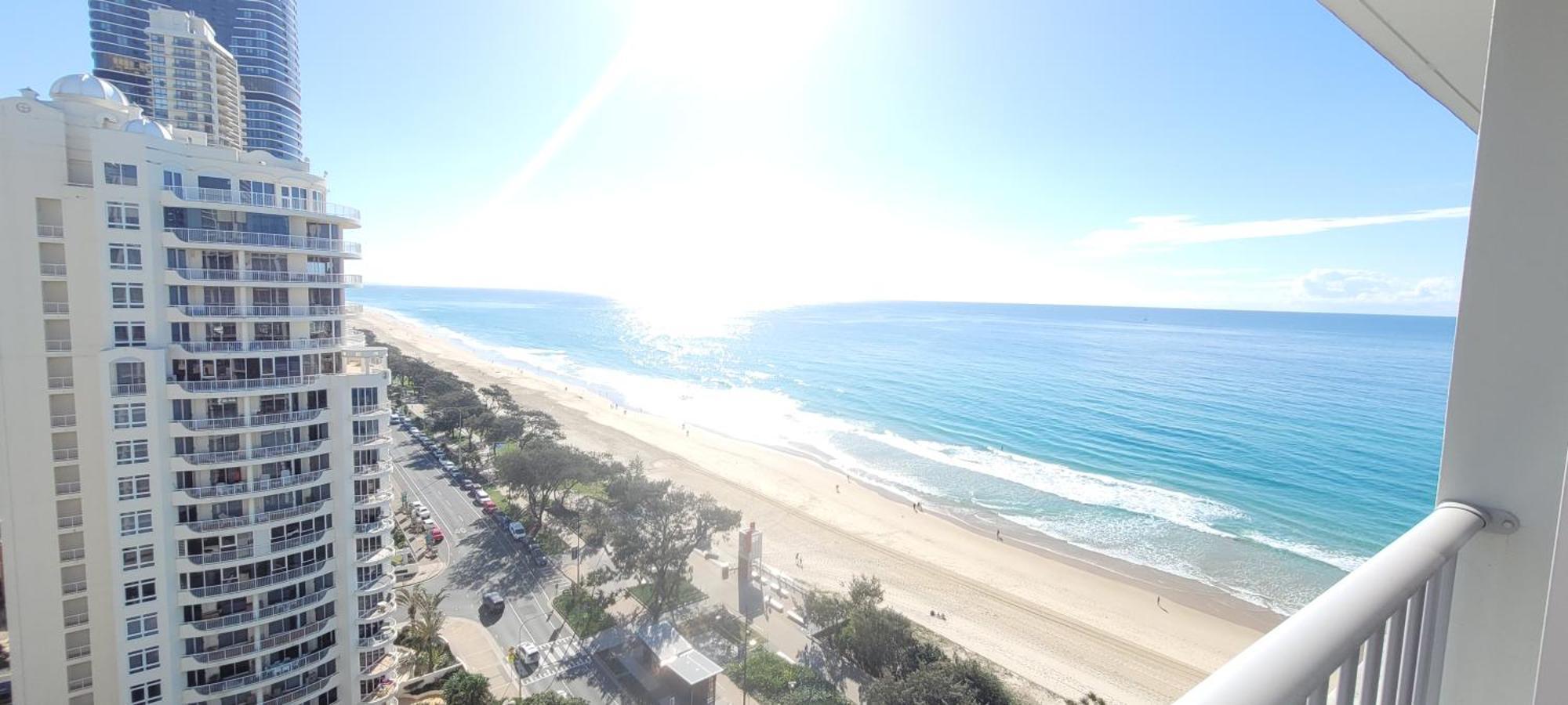 Apr Private Suites Moroccan By The Beach Gold Coast Kültér fotó