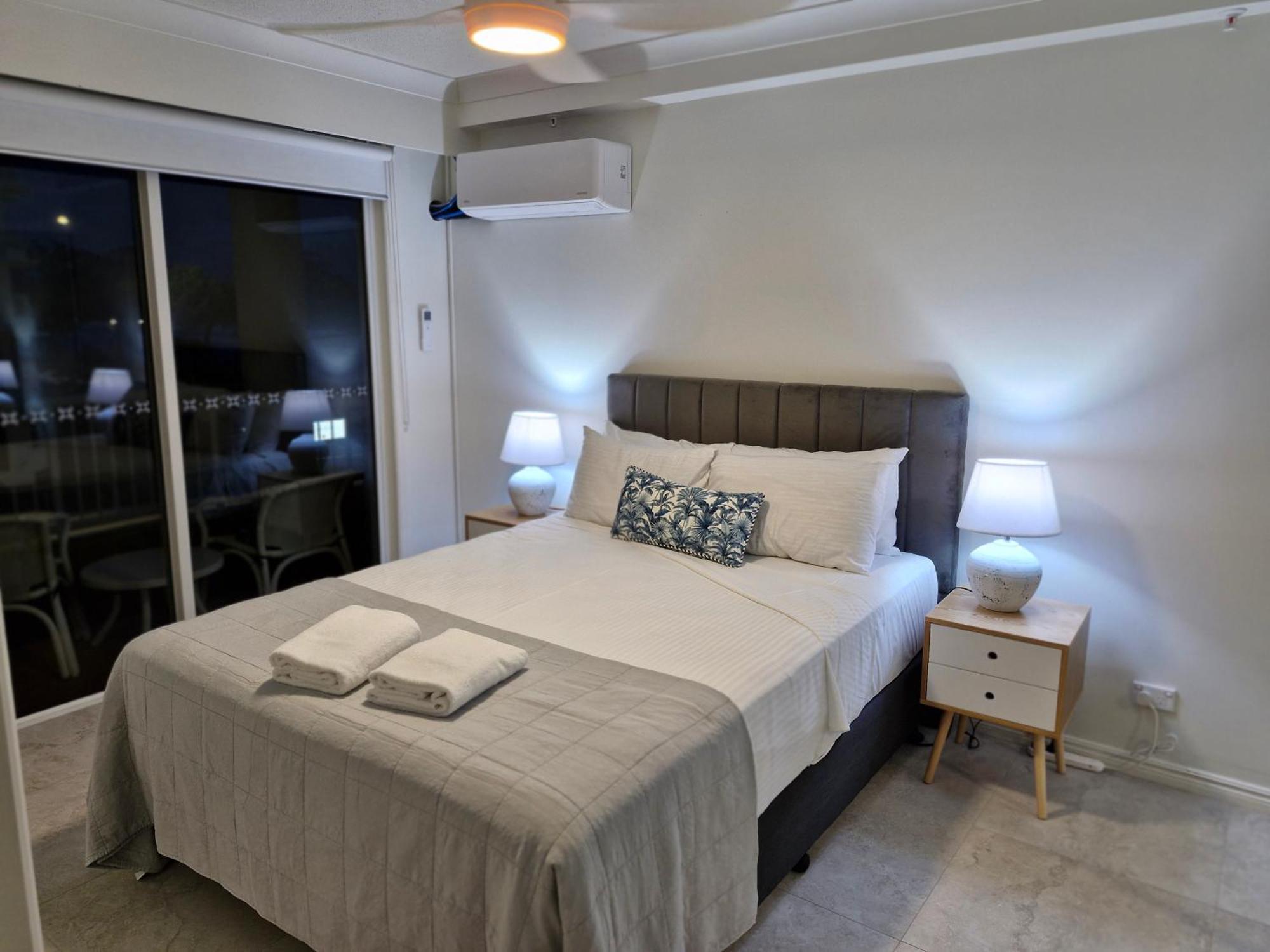 Apr Private Suites Moroccan By The Beach Gold Coast Kültér fotó